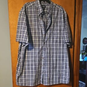 Izod Blue and Black Casual Button Down Shirt Lightweight Comfort
